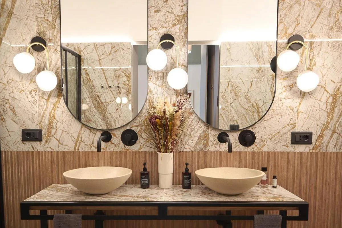 Four Seasons Apartment Florence Italy
