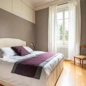 Boutique With Private And Garden Oasis Appartement