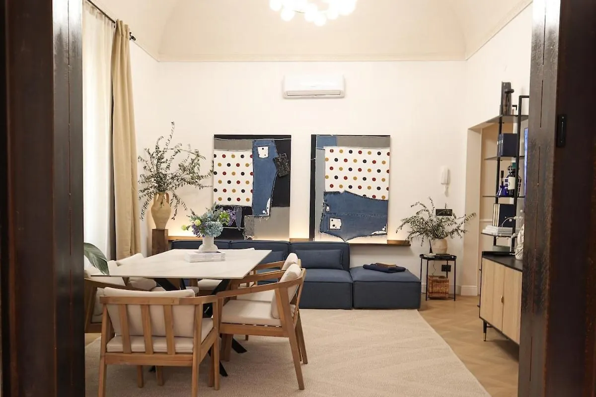 Four Seasons Apartment Florence 0*,  Italy