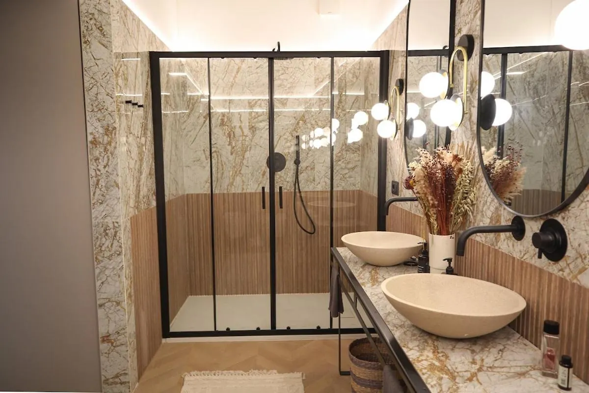 Four Seasons Apartment Florencie